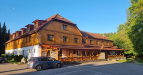 Balónový hotel a pivovar Radešín